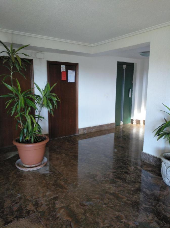 Apartamento Sobrevilla Sdr IV Sardinero ซานตานเดร์ ภายนอก รูปภาพ